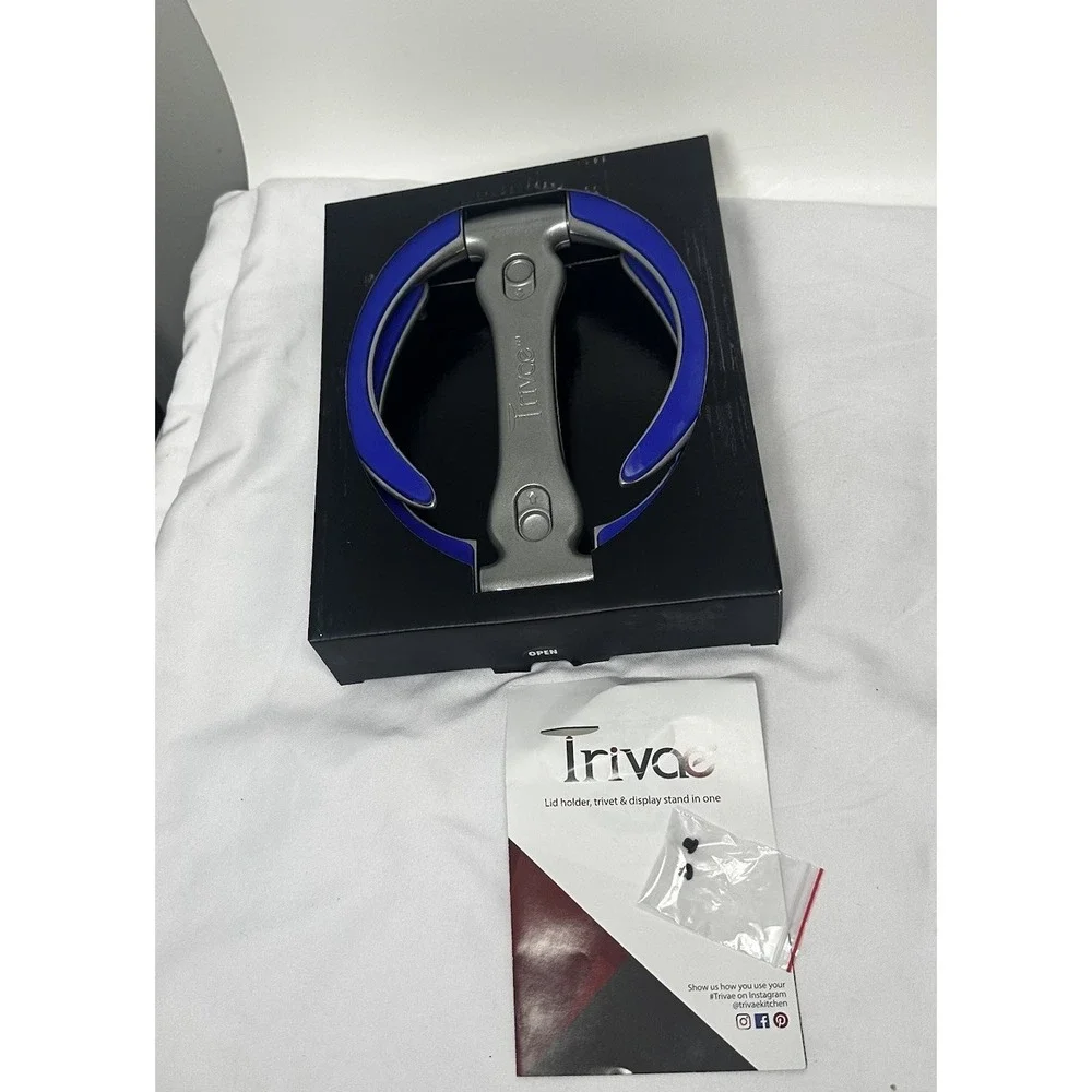 Trivae Multi-Use Lid Holder Trivet and Display Stand Blue Silver Heat Resistant